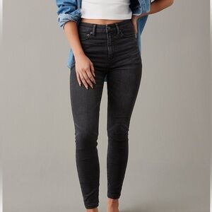 ‼️NWT‼️American Eagle Jeans